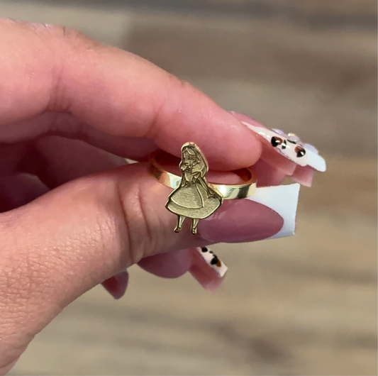 Alice In Wonderland Ring